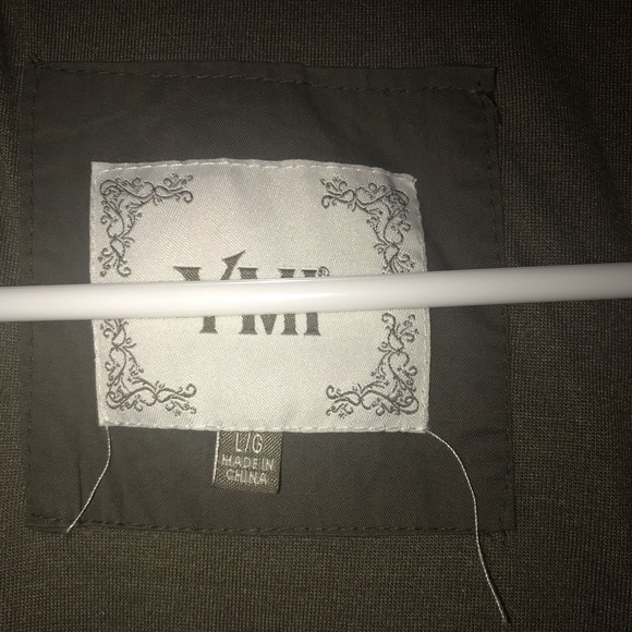 Vest - Picture 4 of 4